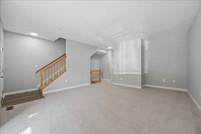 Building Photo - Premium Property in Mt Airy. Grab it while it's HOT