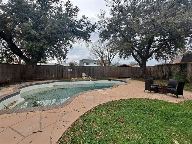 Building Photo - 1005 Harness Ln