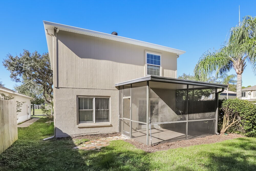 Building Photo - 2253 Heathwood Cir