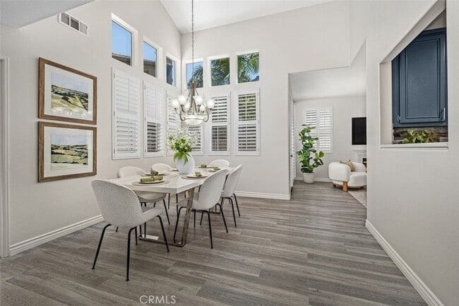 Building Photo - 54 Cameray Heights