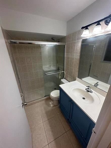 Building Photo - 6086 Forest Hill Blvd