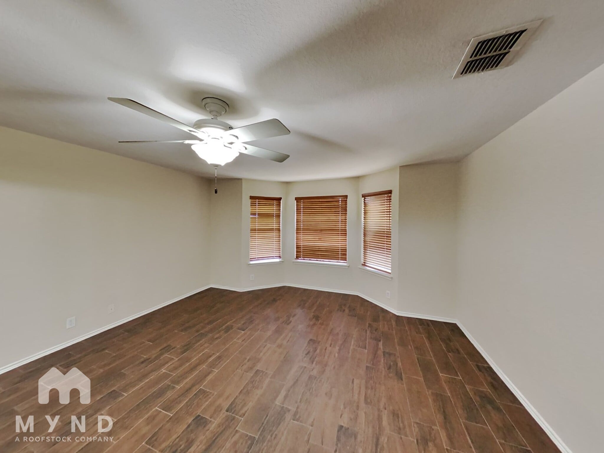 Building Photo - 8930 Wolff Vista