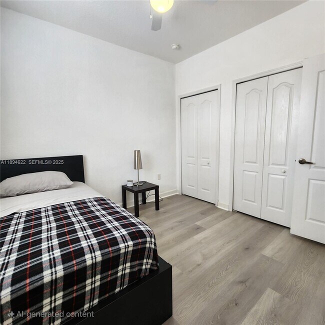 Building Photo - 10955 NW 87th Ln