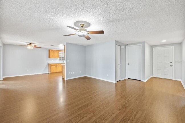 Building Photo - 2917 Burr Oak Dr