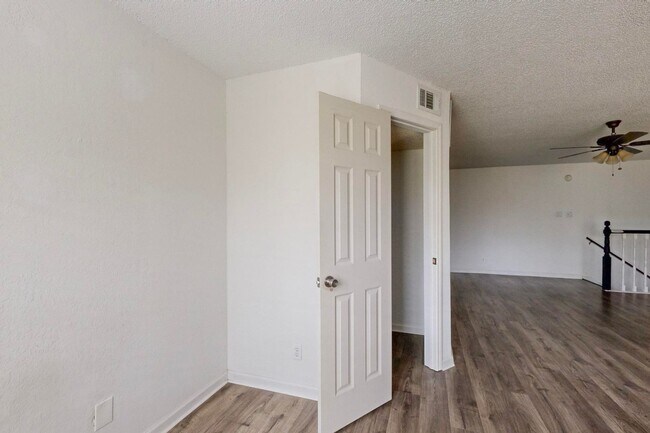 Building Photo - Corner of Comfort: Elevate Your Lifestyle ...