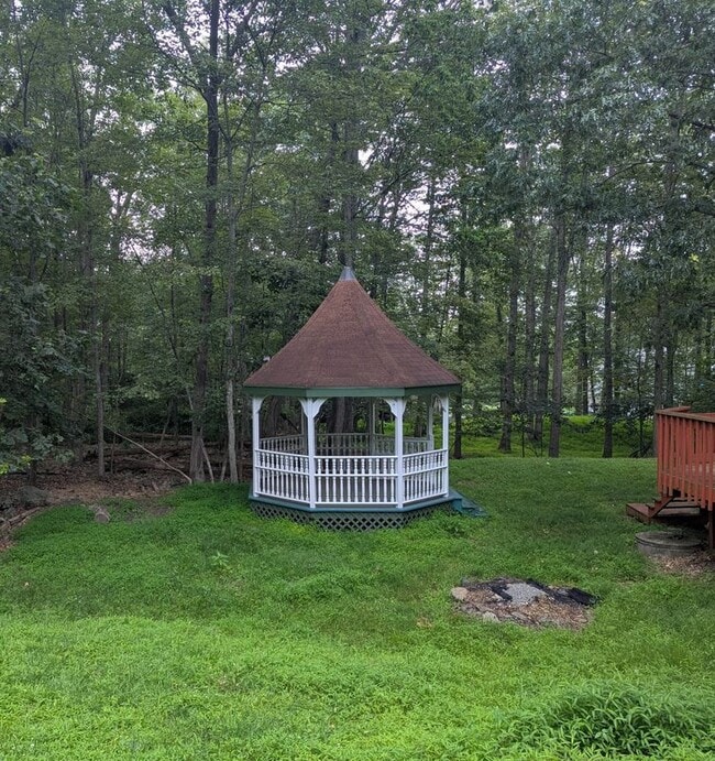 Building Photo - 285 Bromley Rd