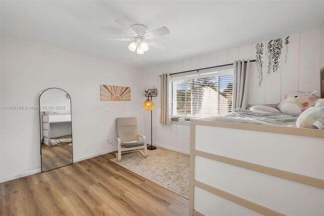 Building Photo - 7380 NW 44th Ct