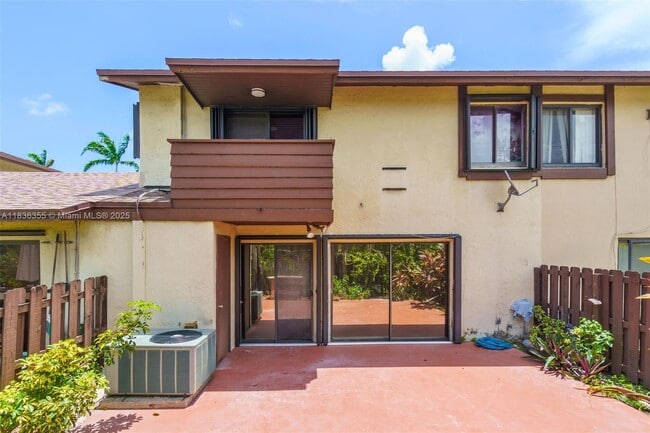 Building Photo - 7026 SW 106th Pl