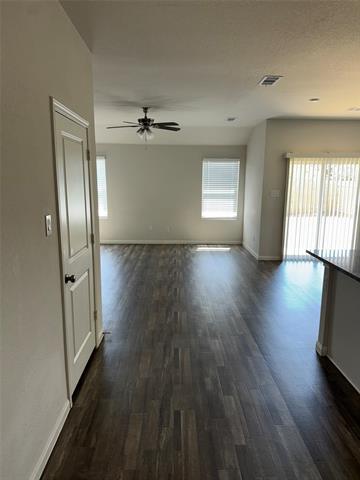 Building Photo - 528 Jameson