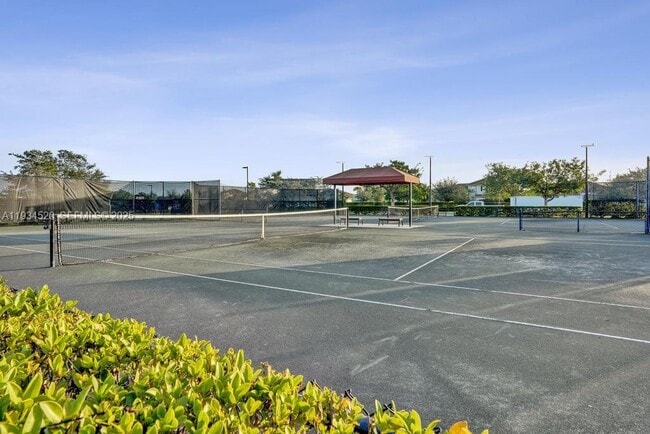 Building Photo - 19594 Broad Shore Walk