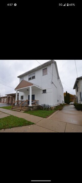 Front view from Main St. - 132 E Main St