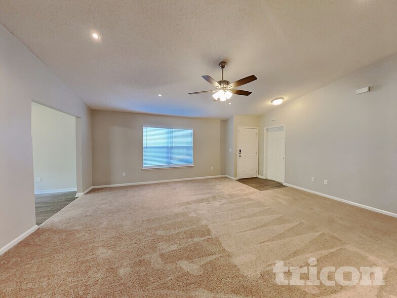 Building Photo - 4220 Lindy Trail