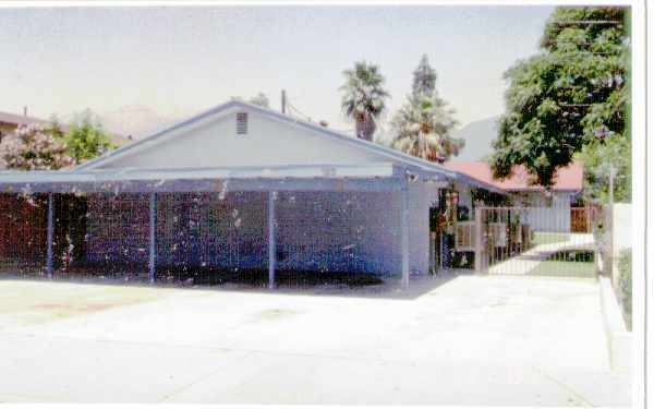 Primary Photo - 123 Montana St