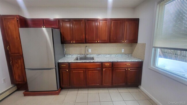 Building Photo - 49 Carroll St