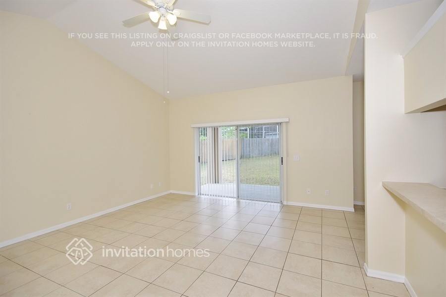 Building Photo - 855 Berwick Dr