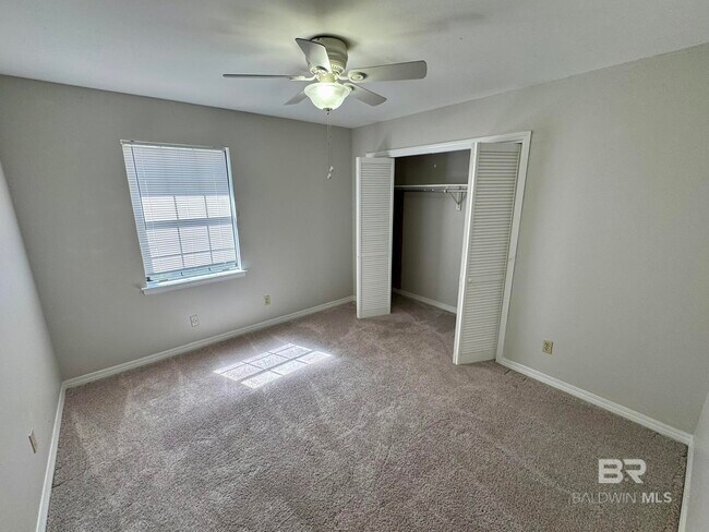 Building Photo - 382 Pecan Ave