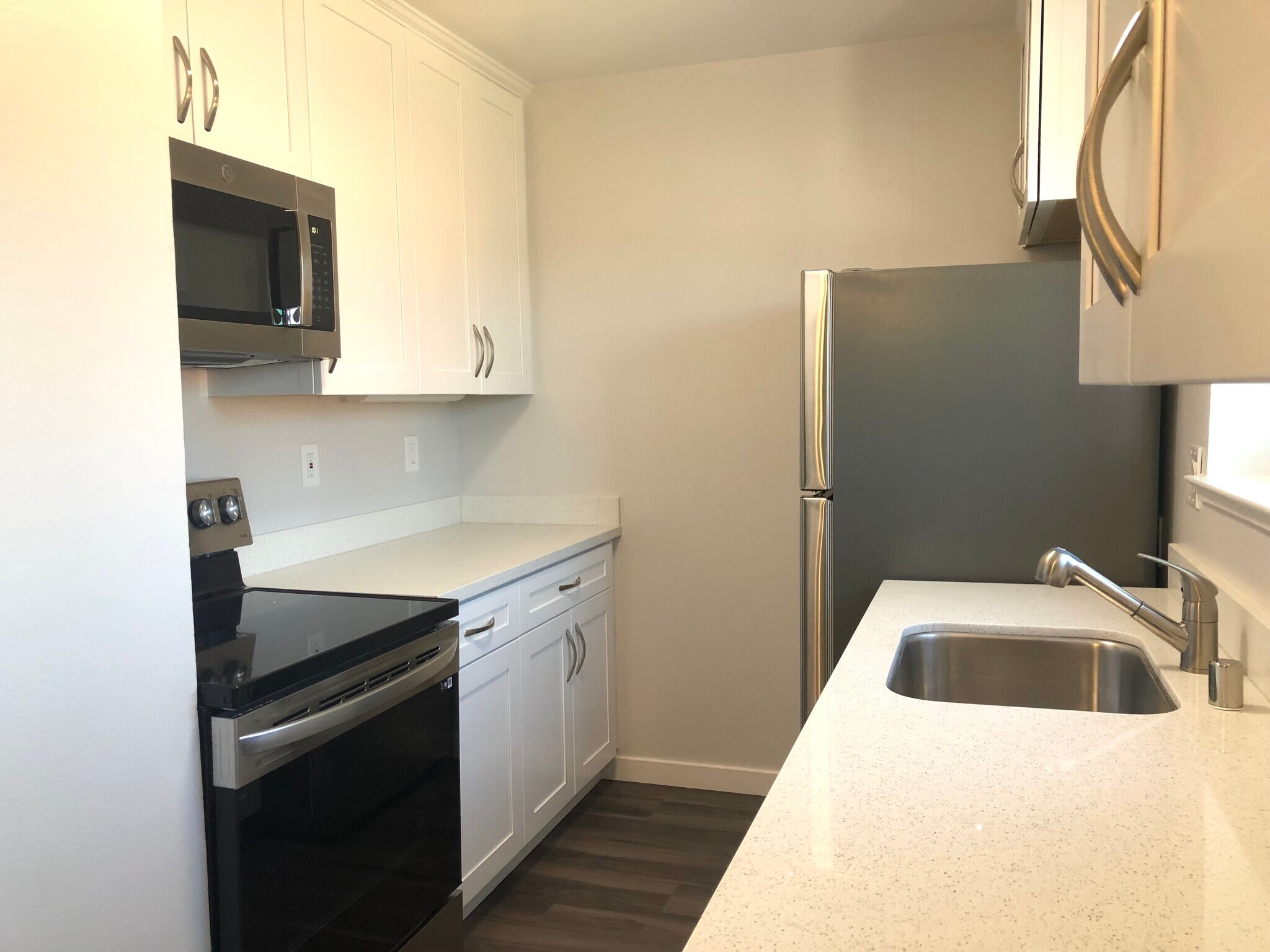 Building Photo - 504 Richmond Dr