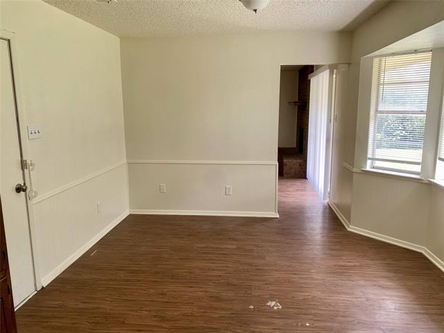 Building Photo - 7513 Meadowbrook Dr