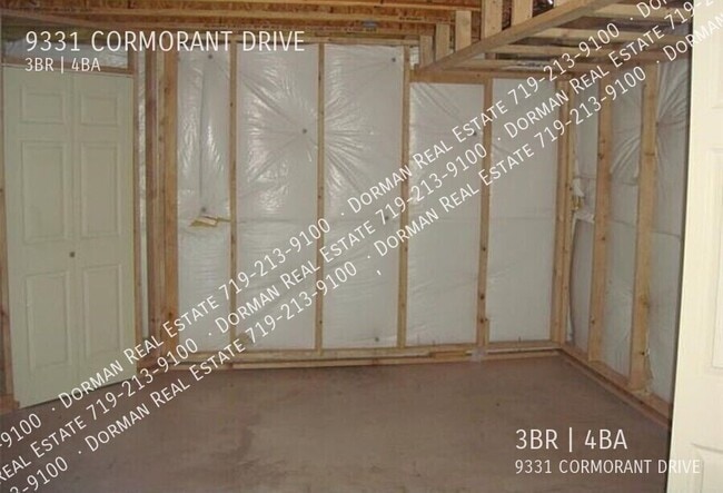Building Photo - 9331 Cormorant Dr