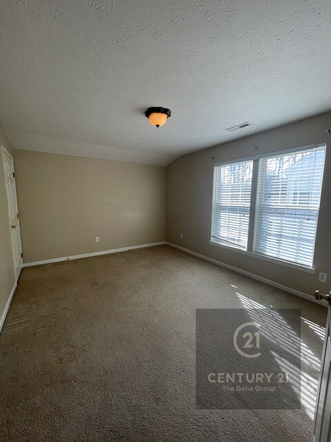 Building Photo - 3572 Park Crest Ln