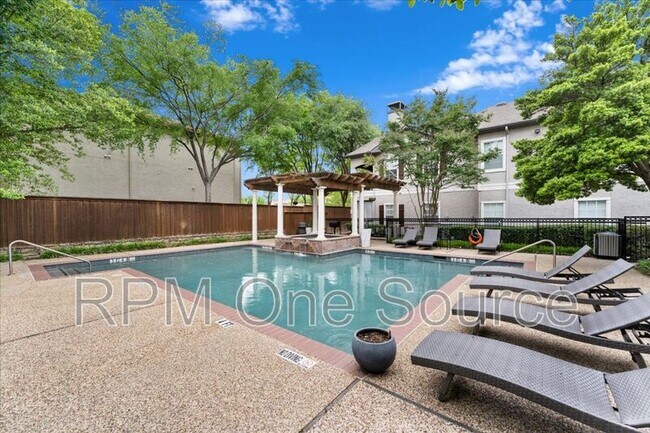 Building Photo - 2601 Preston Rd