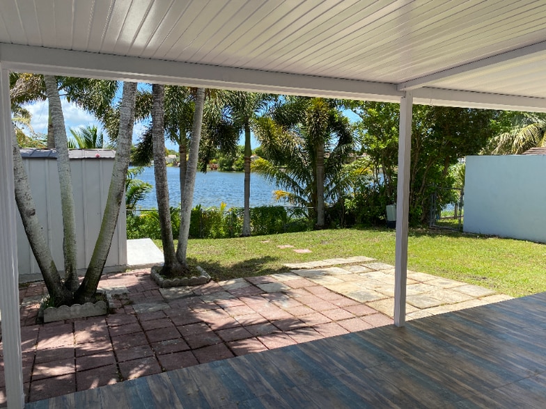 Building Photo - 4975 SW 129th Ct