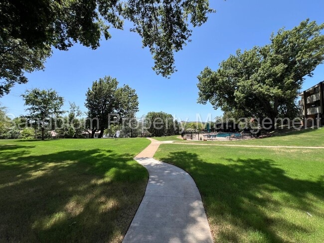 Building Photo - For Lease | Riverside Condo | Available Now!
