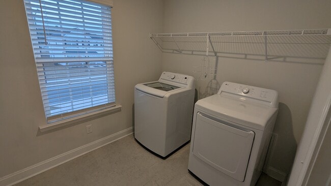 Building Photo - 208 Glick Wy