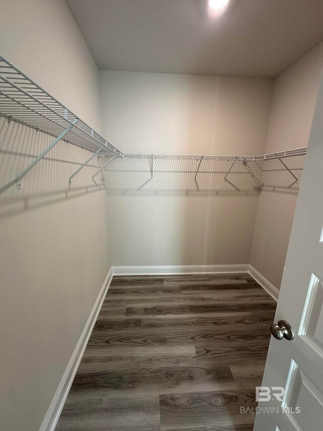 Building Photo - 146 Millet Ave