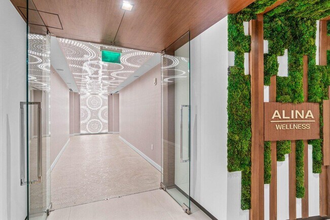 Building Photo - 220 SE Mizner Blvd