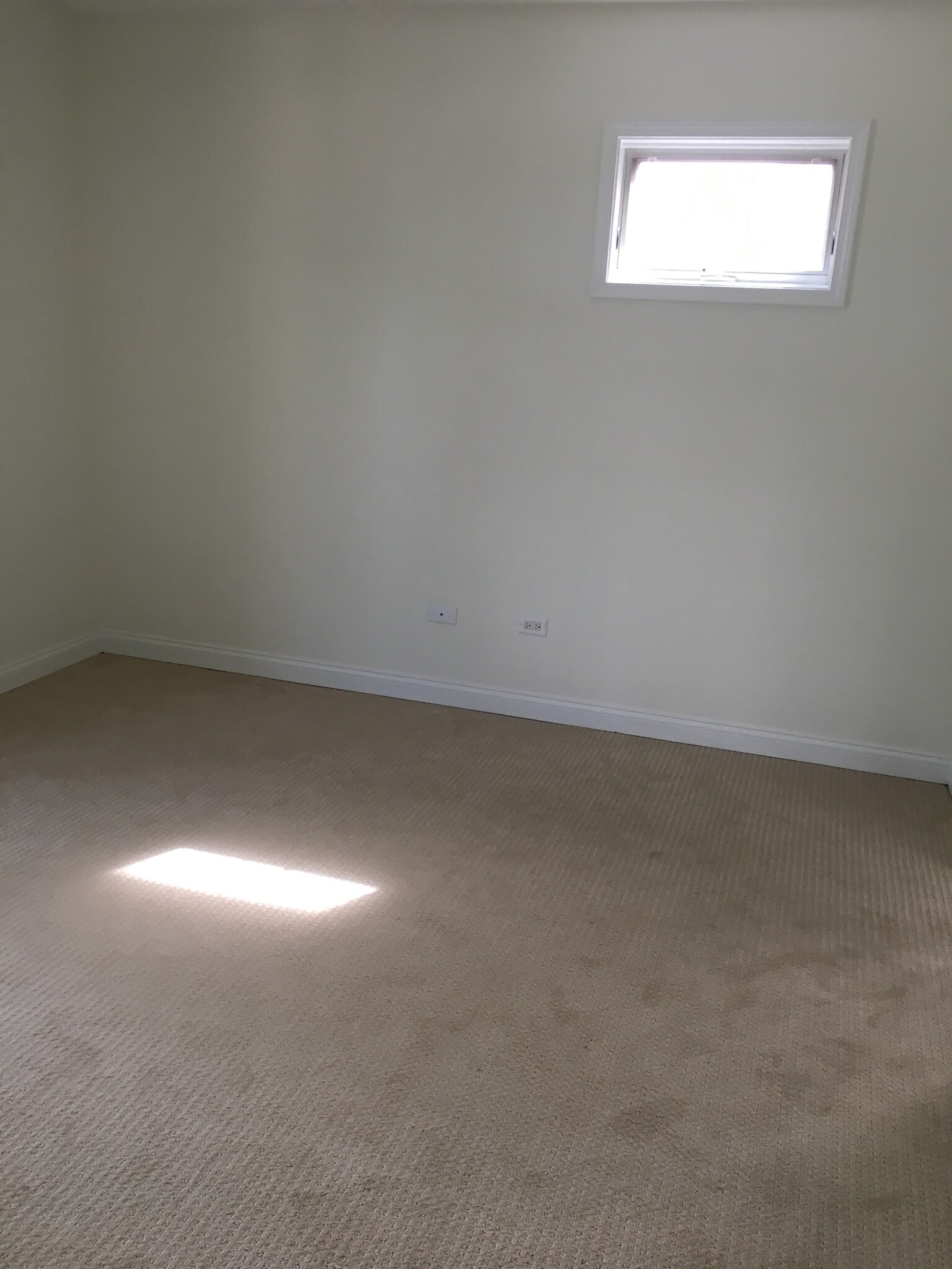 Master bedroom (upgraded to hard floor already) - 6123 S Kimbark Ave