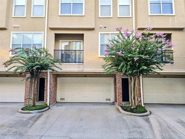 Building Photo - 12707 Boheme Dr