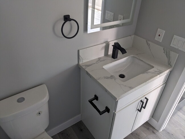 Building Photo - Brand New 1 Bed / 1 Bath – Move-In Ready A...
