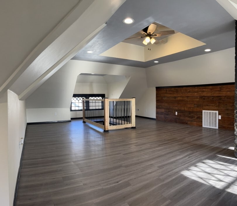 Living room - 426 1st St SW