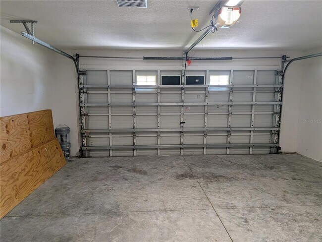 Building Photo - 24606 Victoria Wood Ct