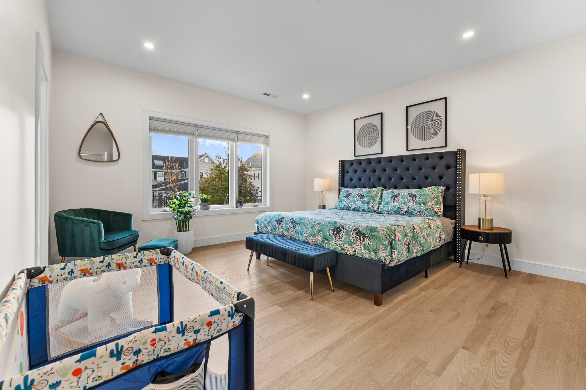 Building Photo - 21 Bolton St