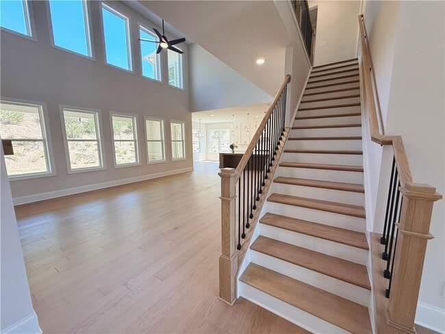 Building Photo - 2450 Colliers Ln