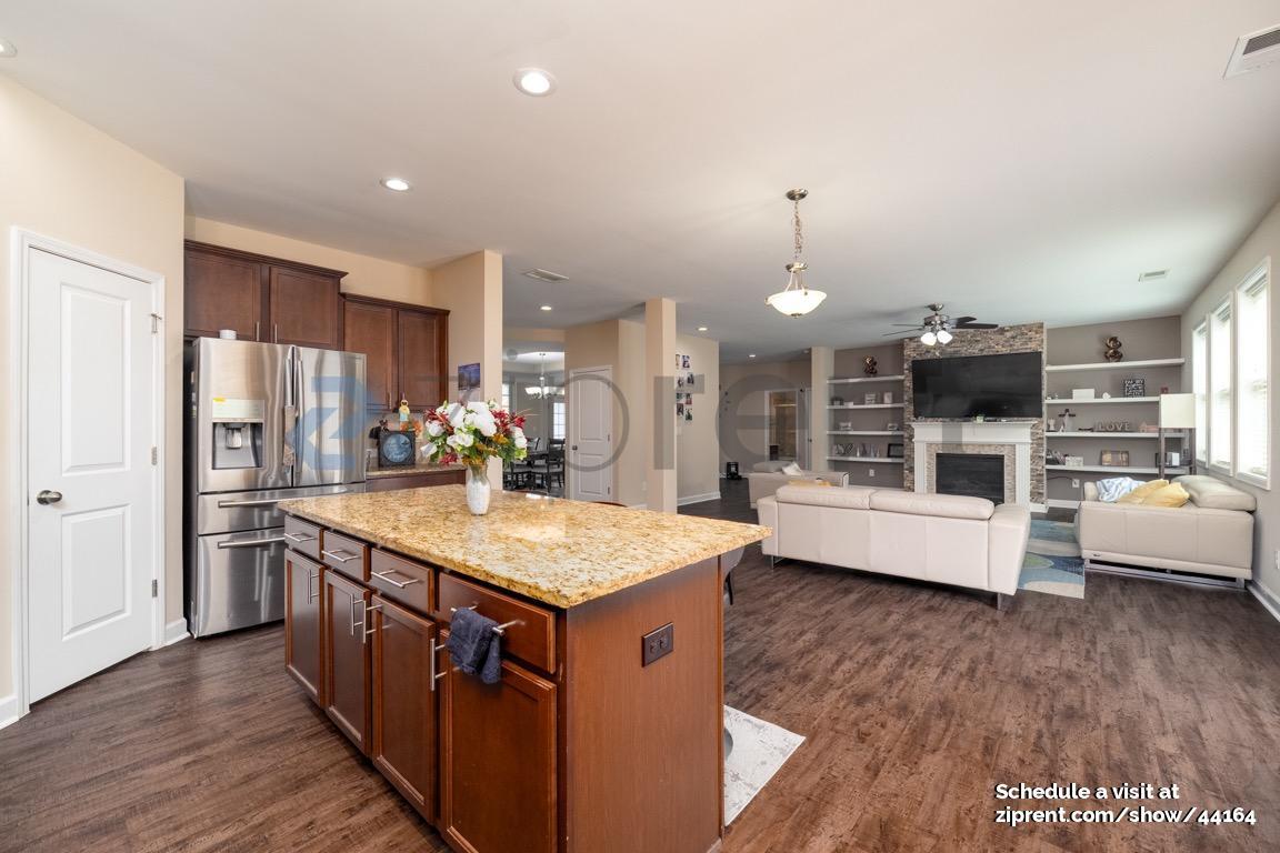 Building Photo - 6005 Beaver Creek Ct