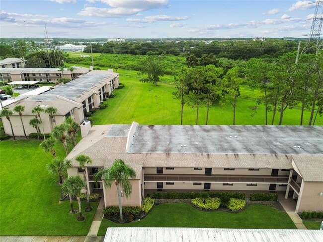 Building Photo - 204 Mary Dr