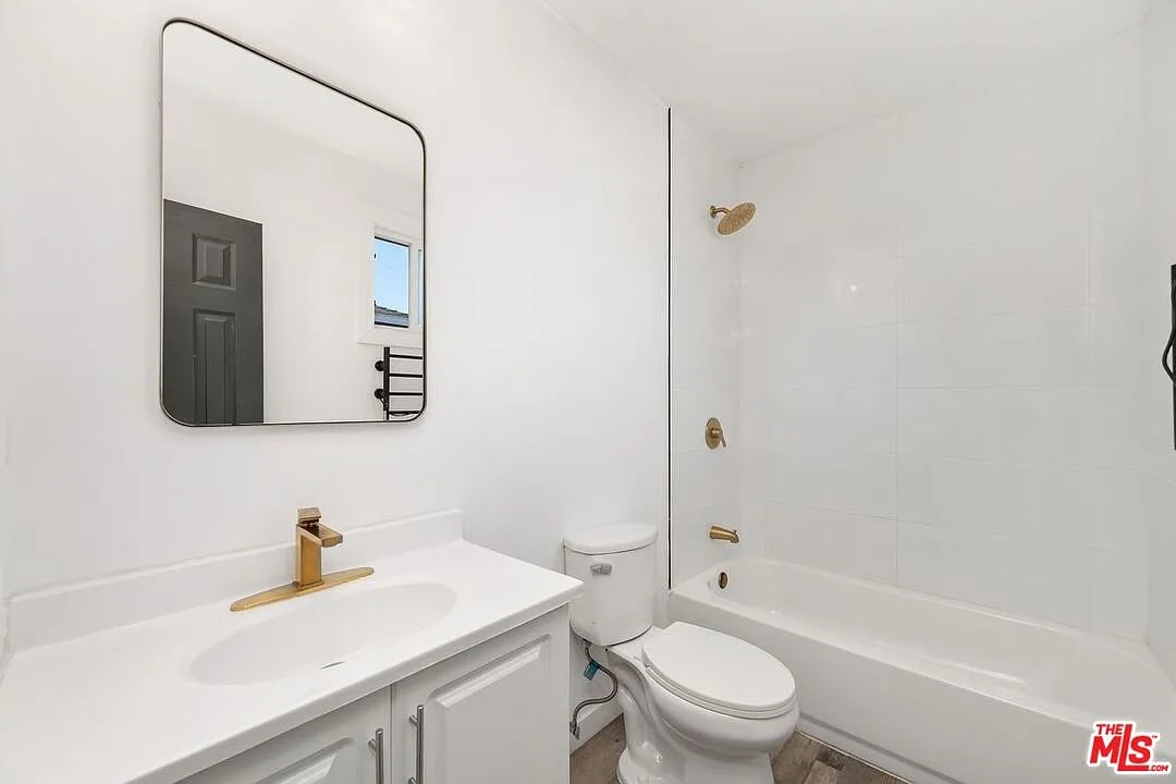 Bathroom - 672 E 119th St
