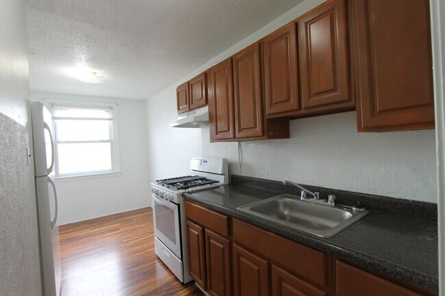 Building Photo - 7436 Thouron Ave