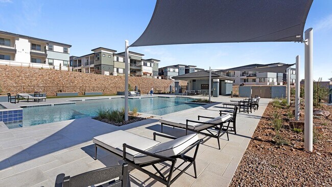 Building Photo - 5750 N La Cholla Blvd