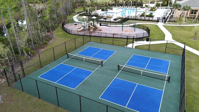 Building Photo - 339 Barebow Ln