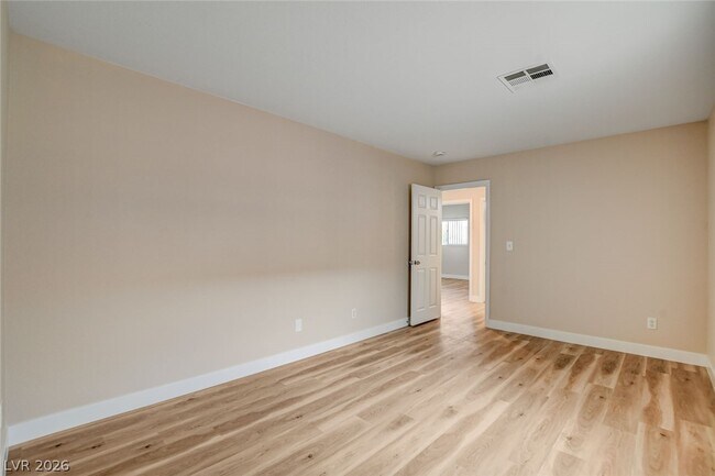 Building Photo - 3962 Coyote Ridge Ct