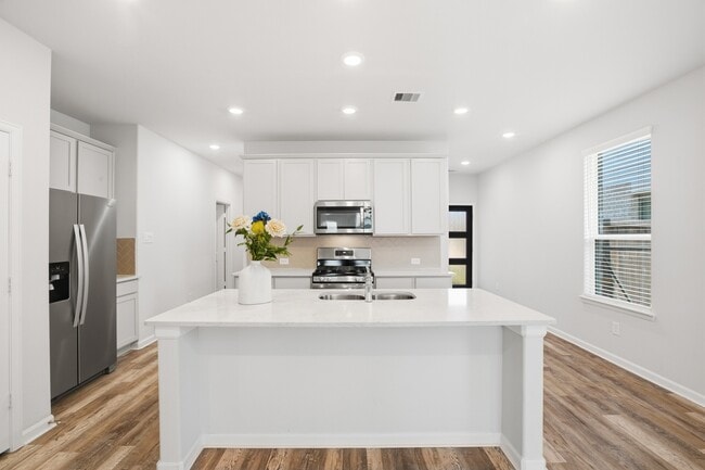 Building Photo - 12939 Catfish River Ct