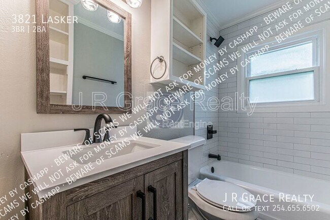 Building Photo - 3821 Lasker Ave