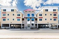 Building Photo - 128 Ashworth Ave