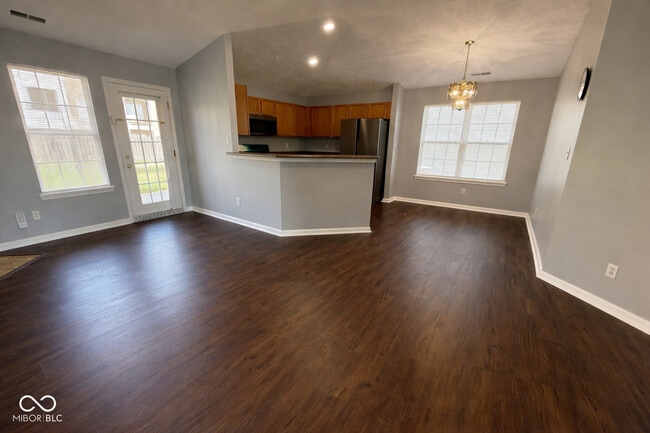 Building Photo - 1050 Wild Ivy Trail