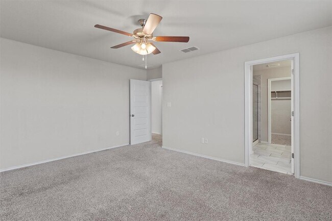 Building Photo - 222 Jaycen Ln