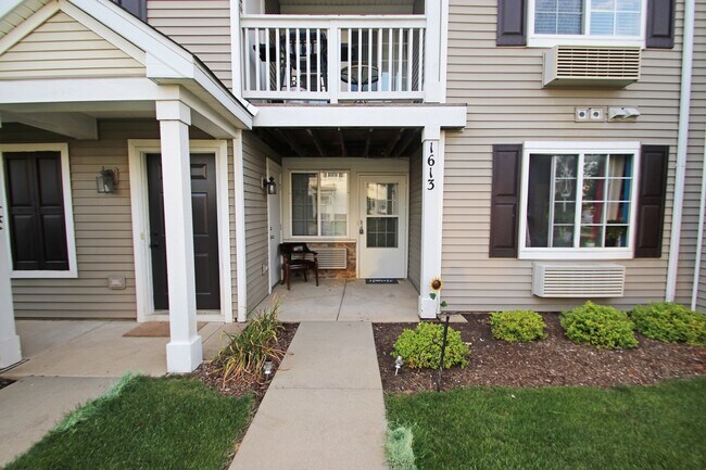 Primary Photo - 1613 Silverstone Dr
